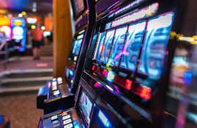 99game မြန်မာ အွန်လိုင်းဂိမ်း ပလက်ဖောင်း ကစ
ားသောမြင်ကွင်း